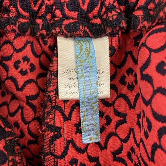 Moonlight Women's S Black Red Geometric Jacquard High Rise Elastic Waist Shorts - Picture 4 of 6